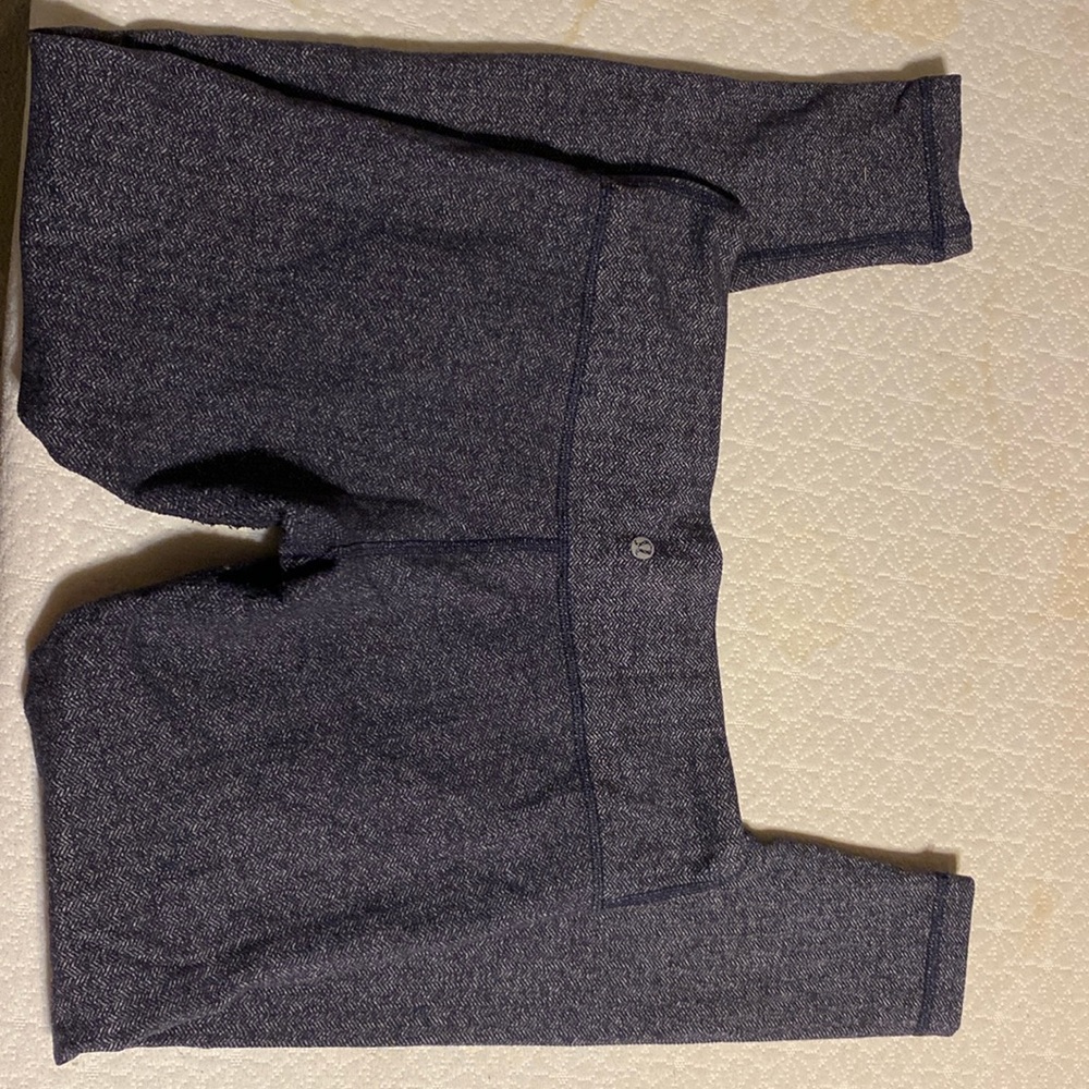 Lululemon tights